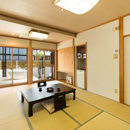 Yuraku Hotel Awara Exterior photo