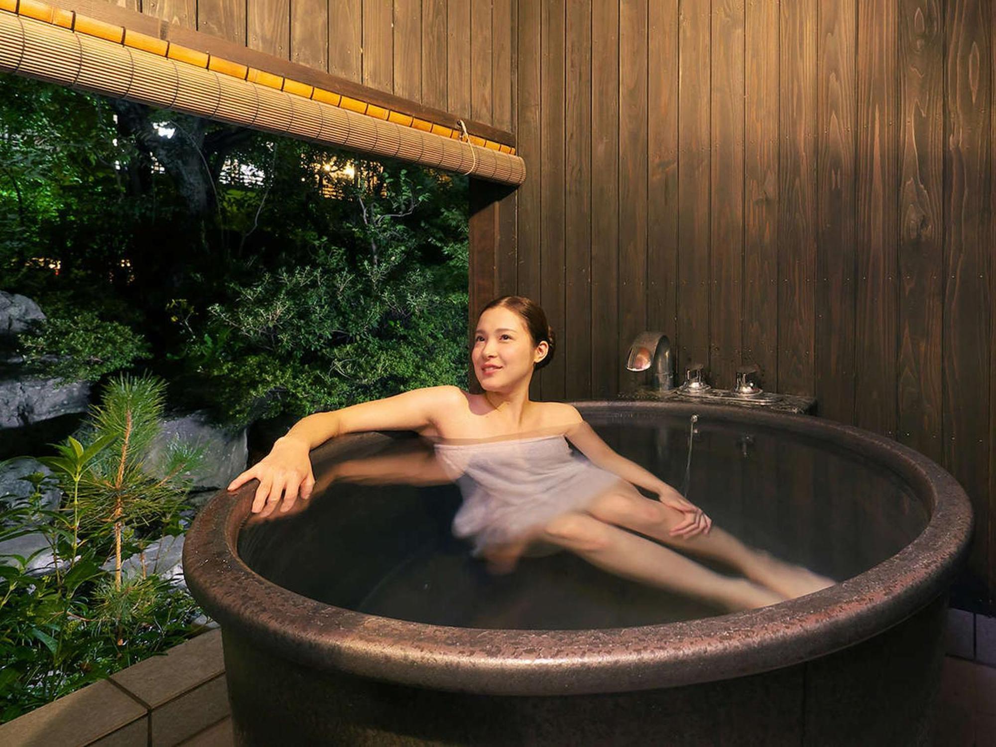 Yuraku Hotel Awara Exterior photo
