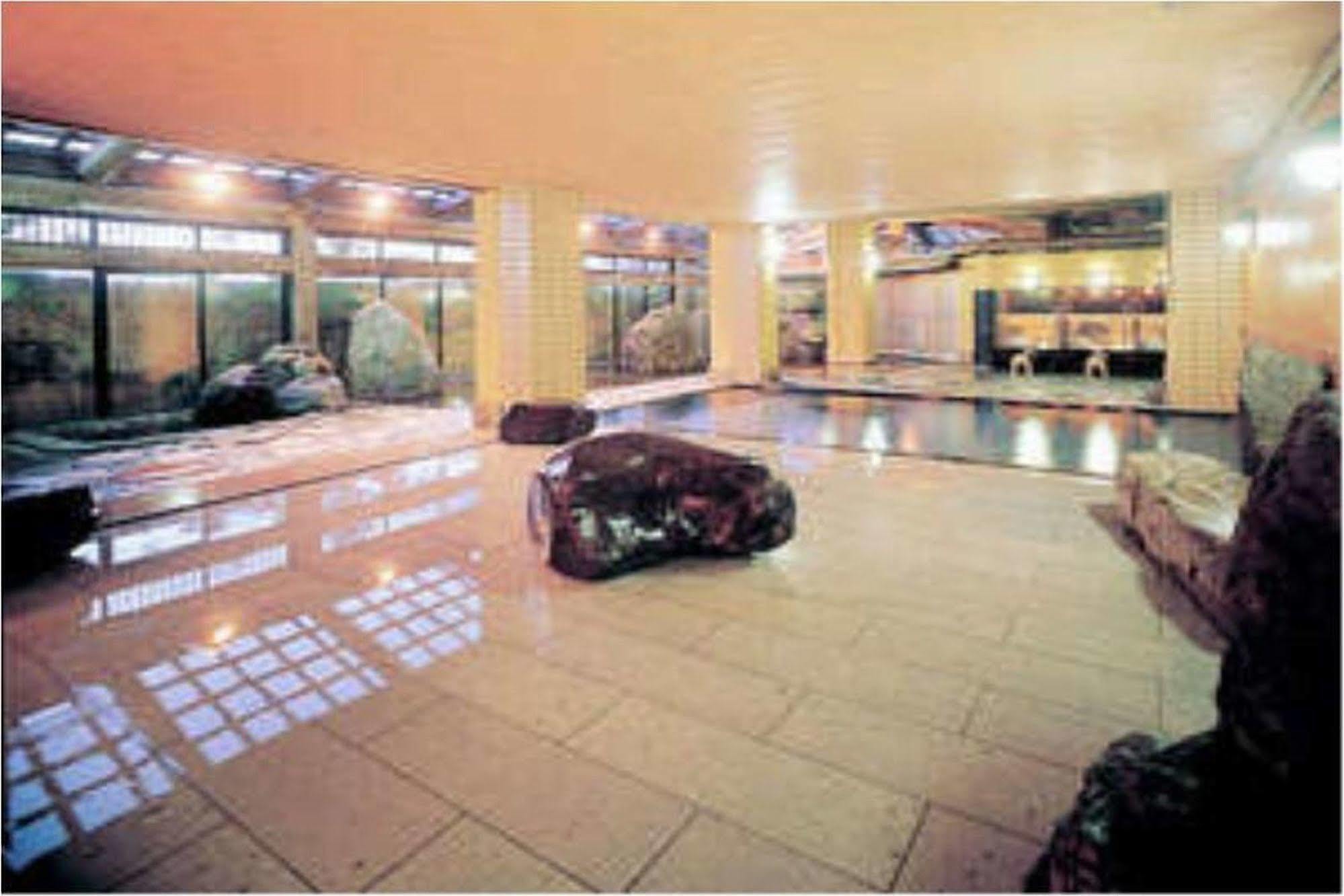 Yuraku Hotel Awara Exterior photo