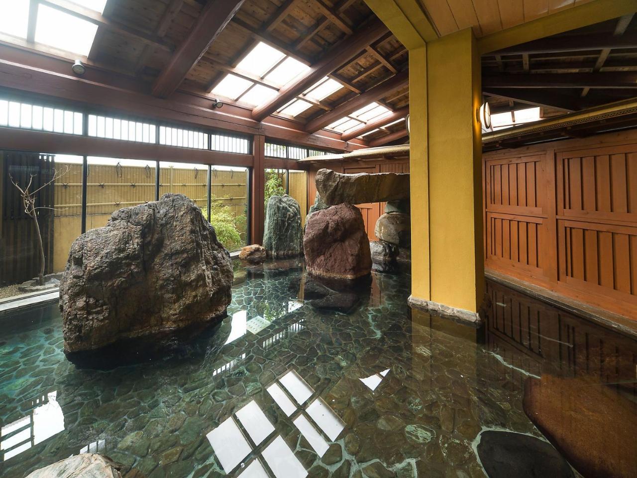 Yuraku Hotel Awara Exterior photo