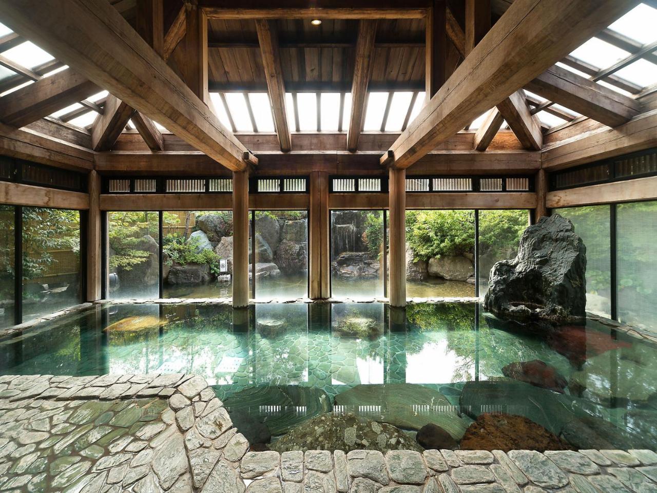 Yuraku Hotel Awara Exterior photo